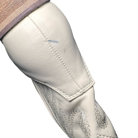 Altar’d State Remy Mini Western Boot - Picture 11 of 15